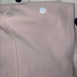 LULULEMON ALIGN HIGH RISE 25” light pink - size 10